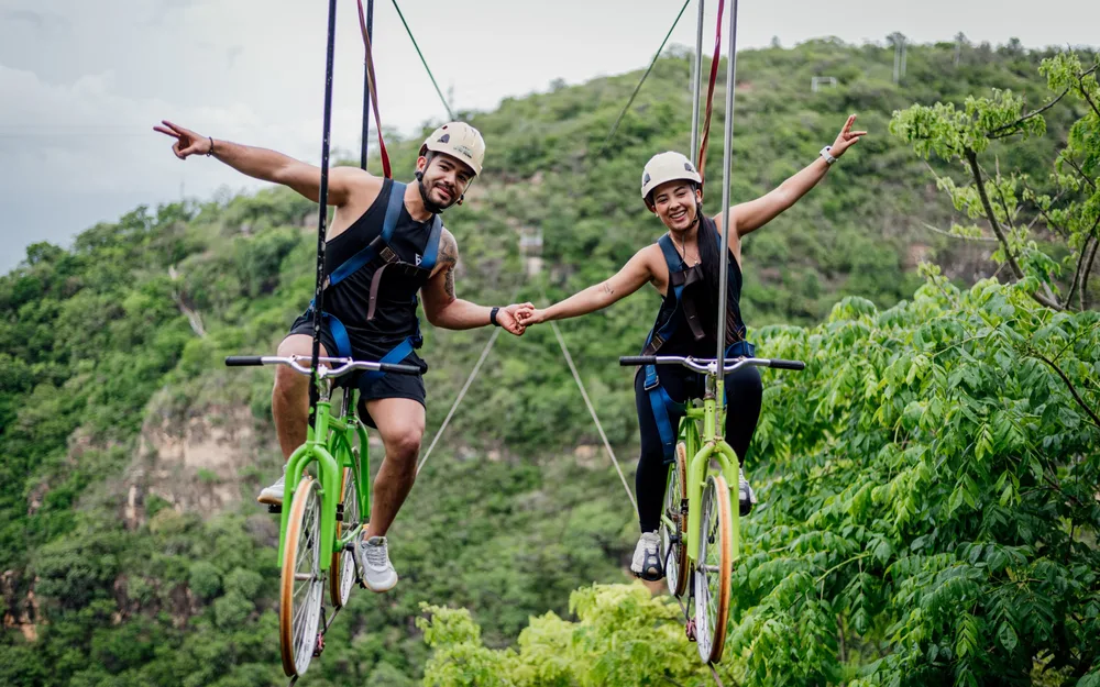 Peñón Guane: cable vuelo, BiciCable, columpio y cauchera