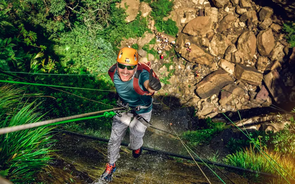 Canyons, ropes & caves